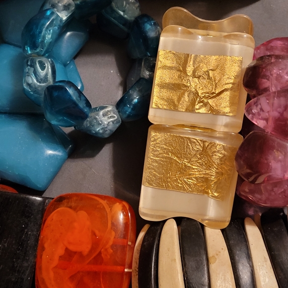 Bundle of Chunky Bracelets - Picture 5 of 6